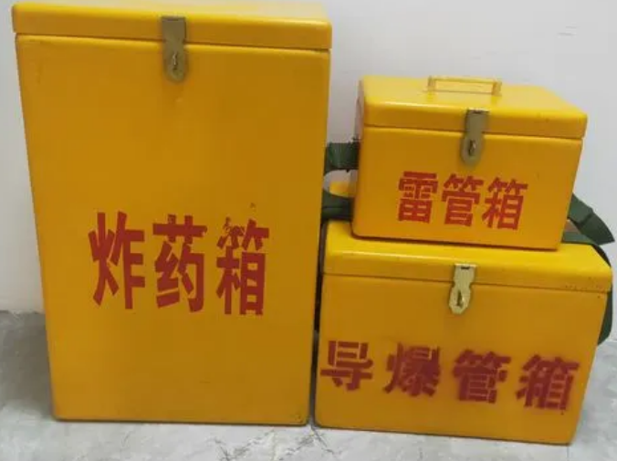 富源玻璃钢雷管箱的适用范围